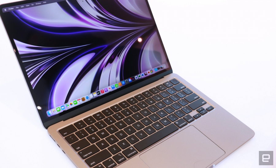 Apple reportedly plans a 15-travel MacBook Air for 2023