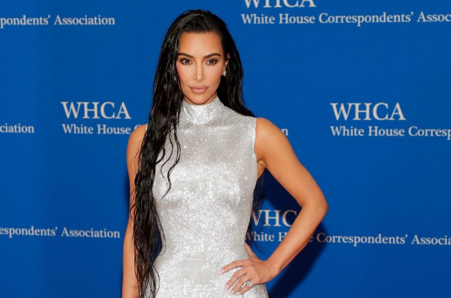 Kim Kardashian Helps Ex Kanye West With Her Household’s Futuristic Type Selections: Look Pics